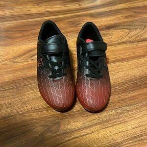 Brooman Boys Soccer cleats, red & black, little boys size 3.
